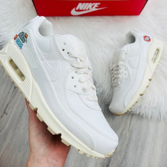 NWT Air Max 90 Se Women’s Shoes - Picture 2 of 9